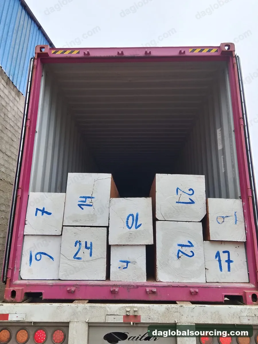 Jatoba squared from Bolivia — goods a Vietnam buyer wants