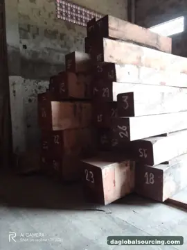 Sirari Squared Wood Wanted - Vietnam Monthly Buyer